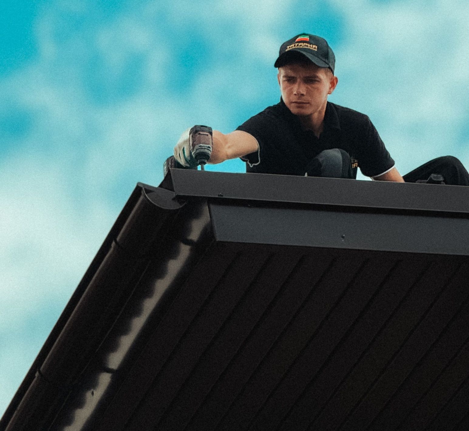 Why Cincinnati Homeowners Choose Our Seamless Gutter Installers