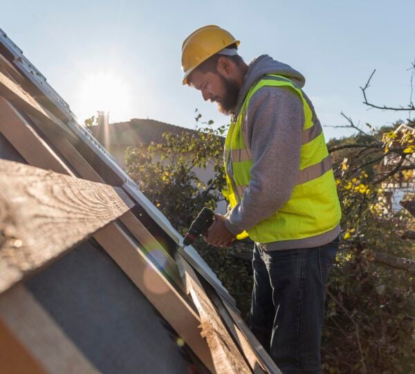 How Do You Choose a Roofing Contractor in Norwood, OH?