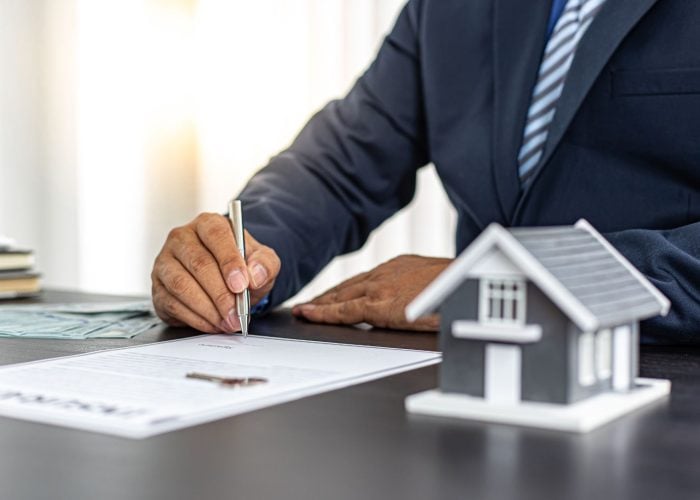 Budget & Fixed-Price Contract Management