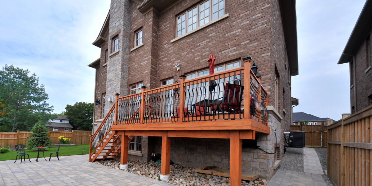 deck replacement contractor