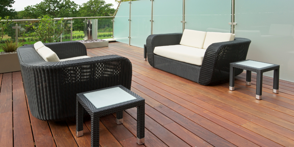 deck contractor